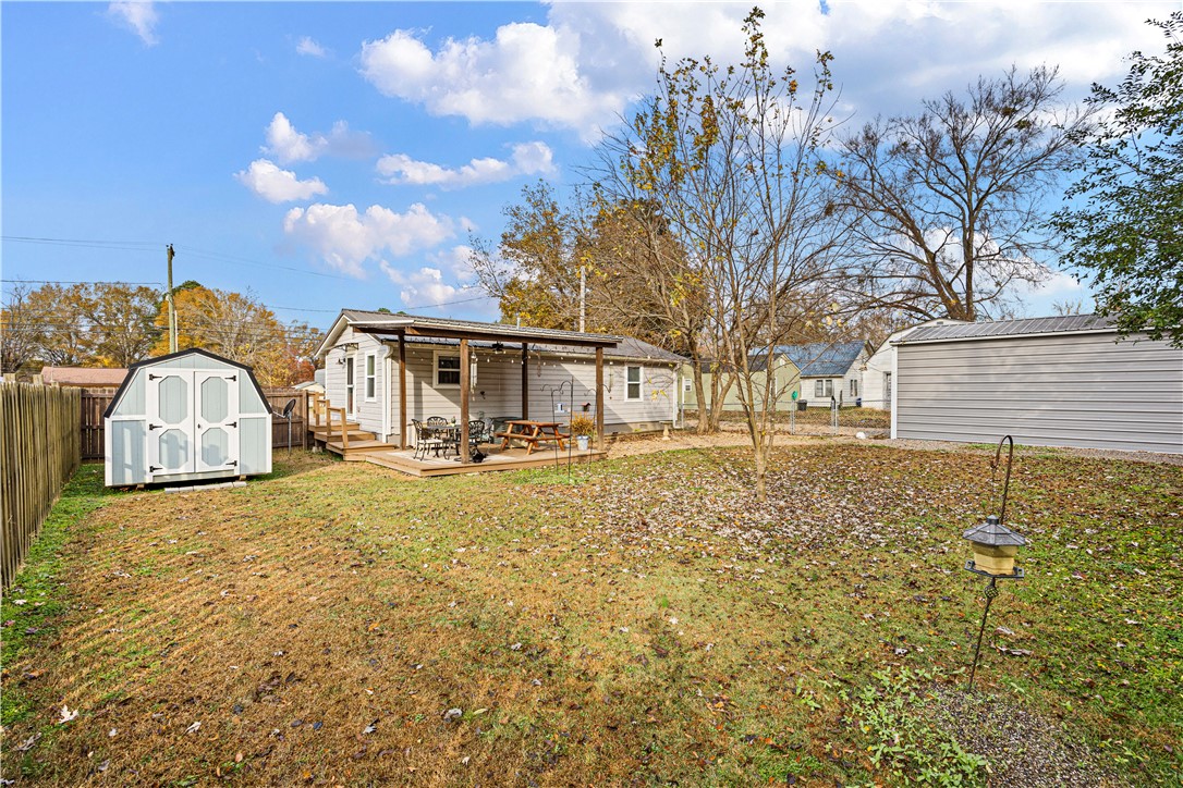 Clarksville 321023 - Residential