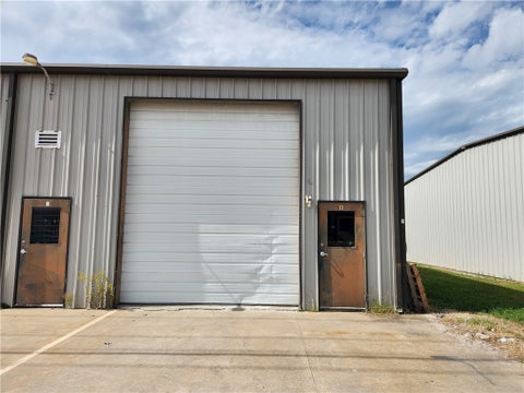 Photo of 1711 Ford Avenue B1 #B1, Springdale, AR 72764 (MLS # 1359740)