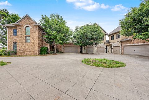 Photo of 2644 S Everest Avenue, Rogers, AR 72758 (MLS # 1349563)