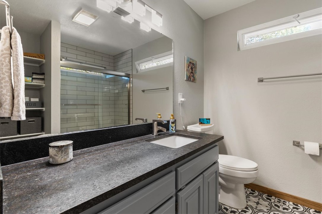 Point Mirage - Residential