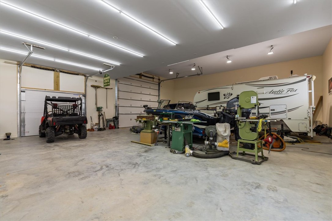 Point Mirage - Residential