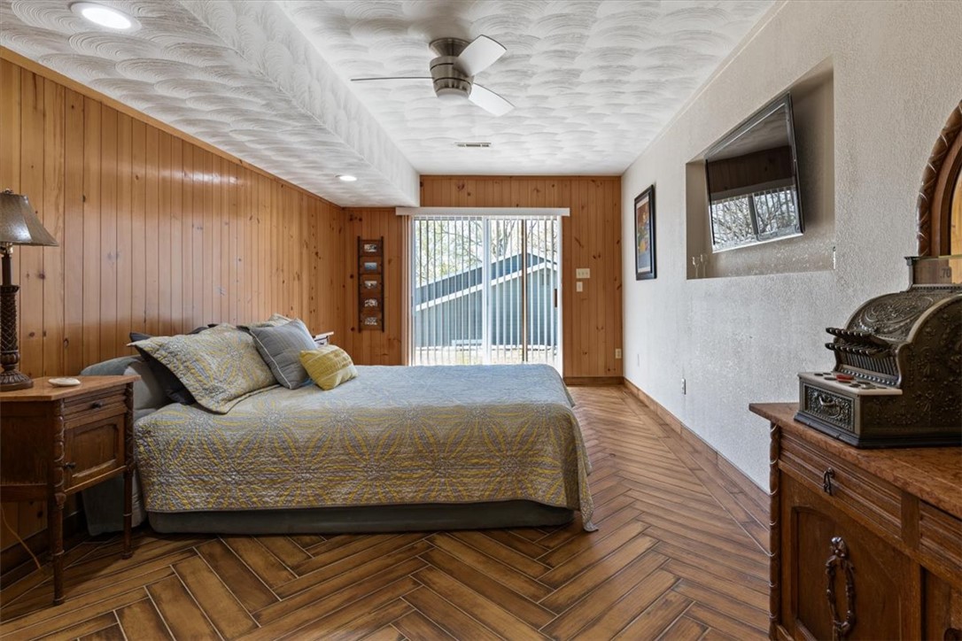 Point Mirage - Residential