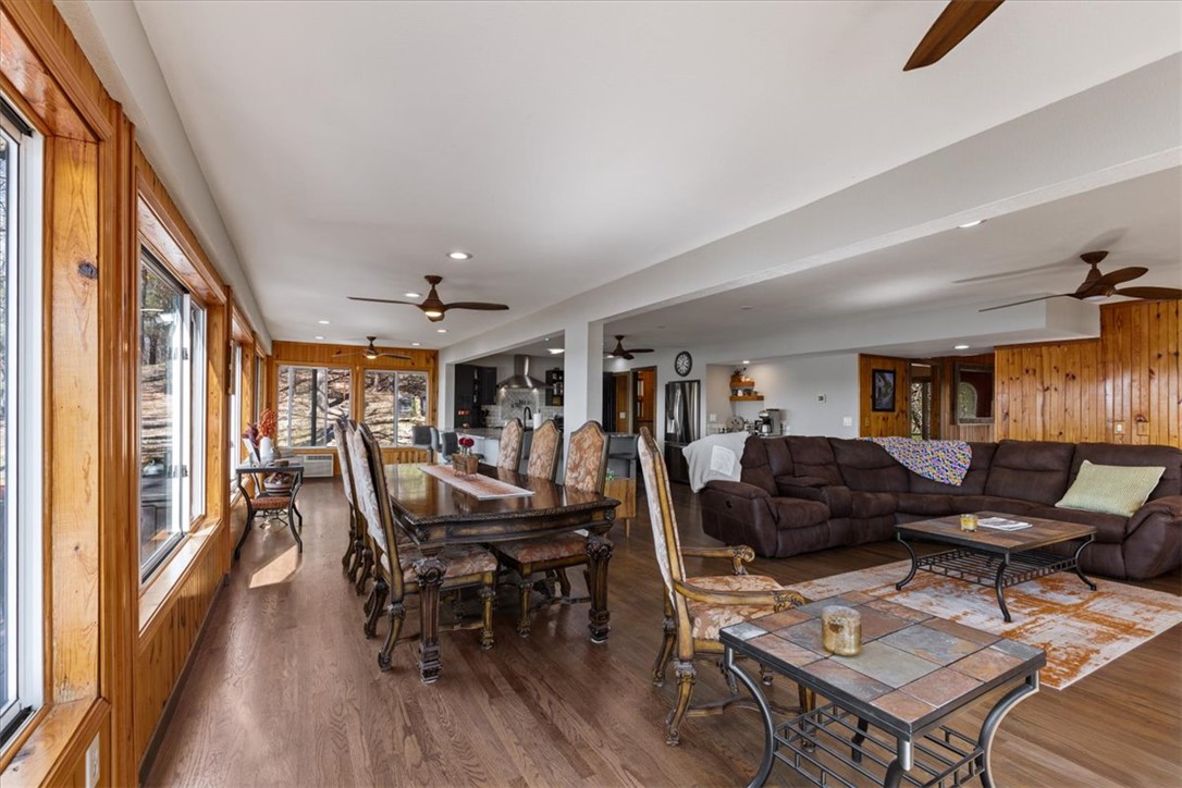 Point Mirage - Residential