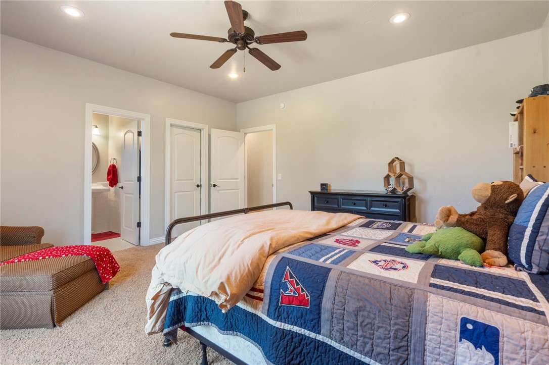 Beau Chalet Sub Highfill - Residential
