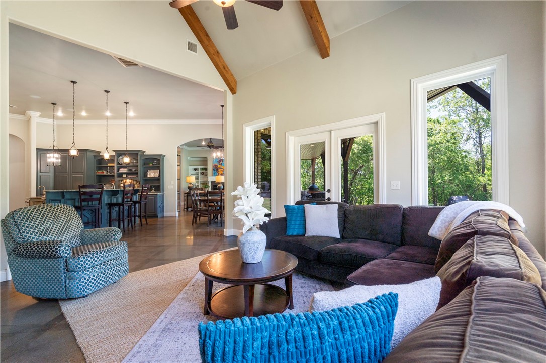 Beau Chalet Sub Highfill - Residential