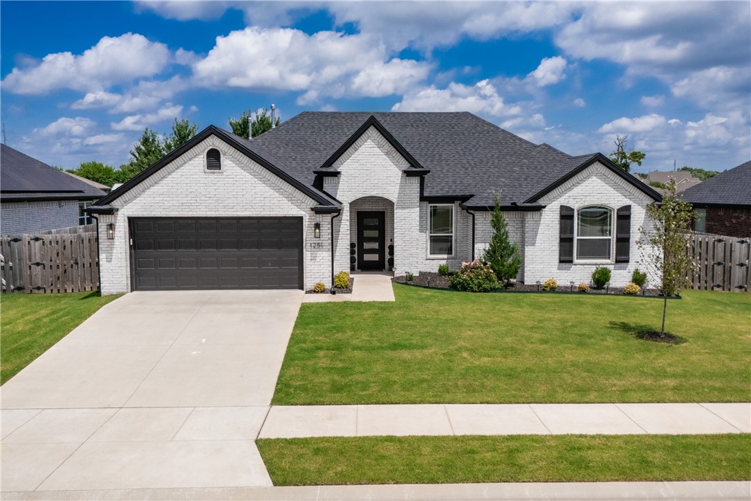 SOUTHWINDS PH 2-CENTERTON - Residential