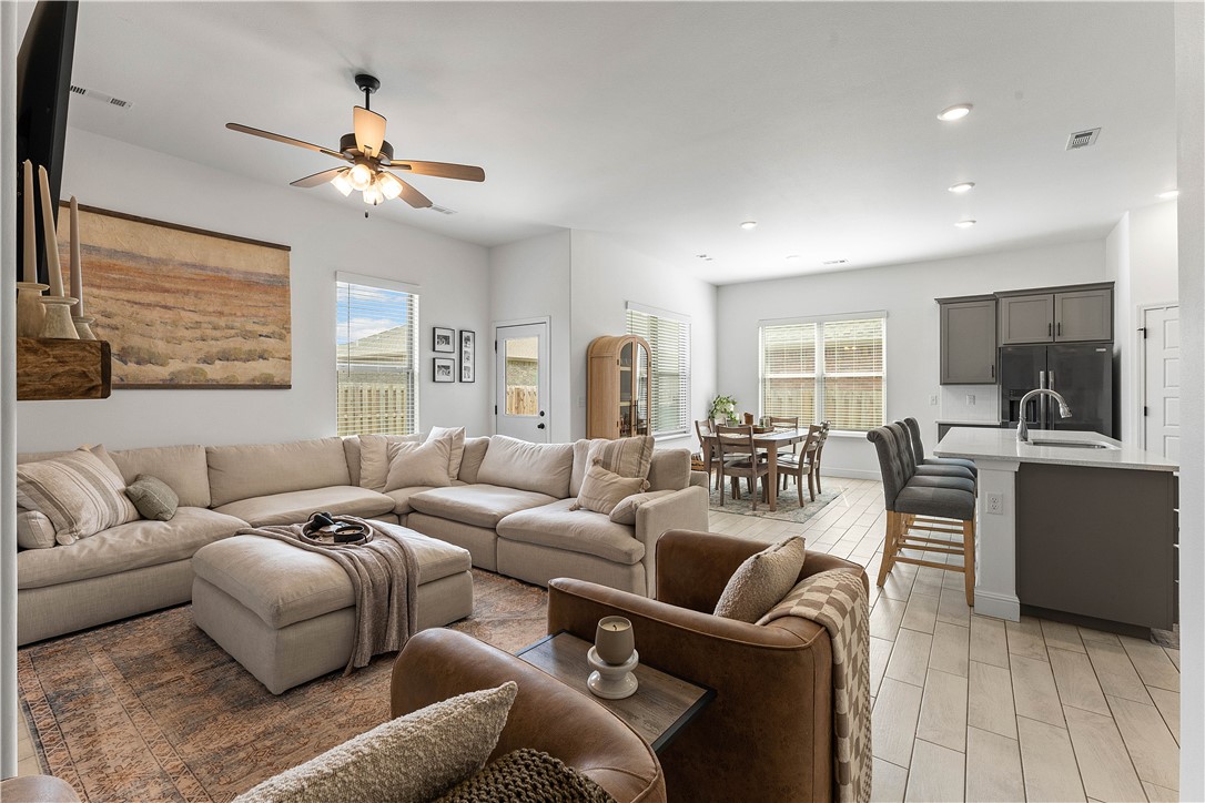 Prairie Brook Sub Ph 2 Centerton - Residential