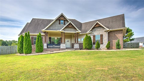 Photo of 951 NW Pautsky Avenue, Bentonville, AR 72713 (MLS # 1356161)