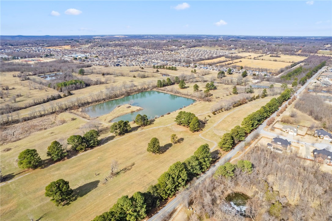 Fayetteville Outlots - Land