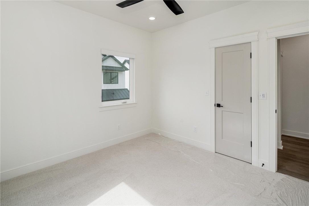 Oz Village - Residential