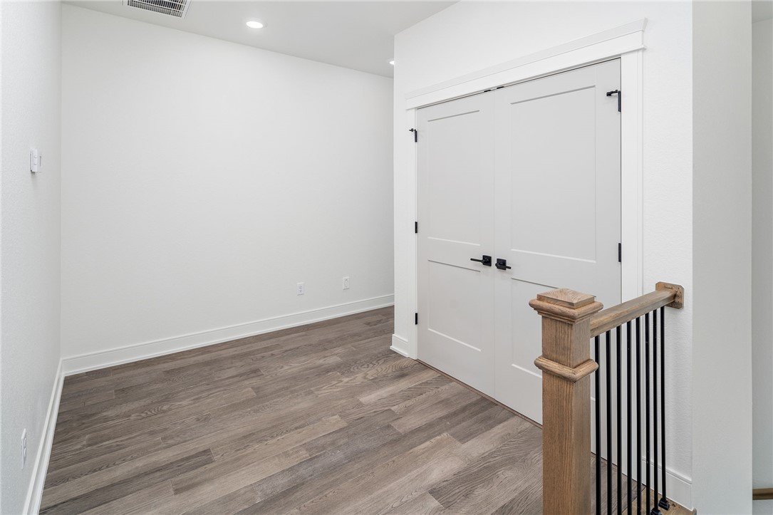 Oz Village - Residential