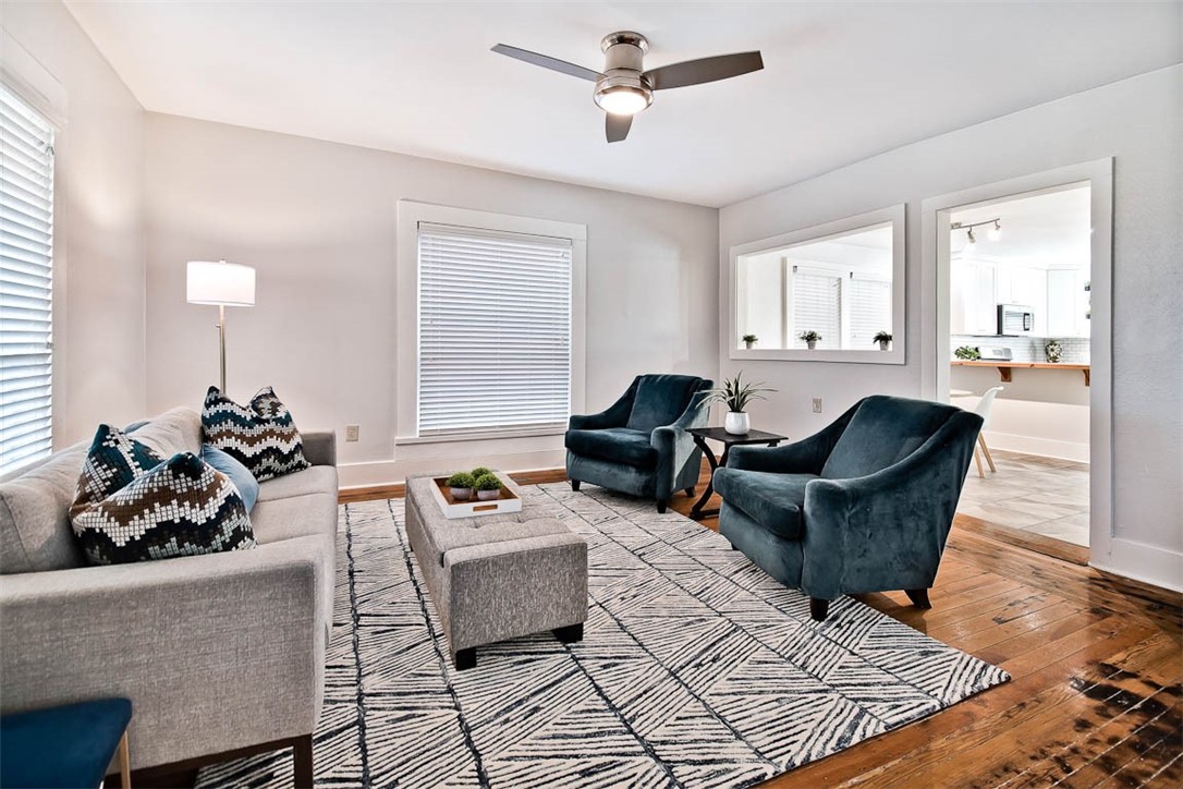 TJ Hollands - Residential