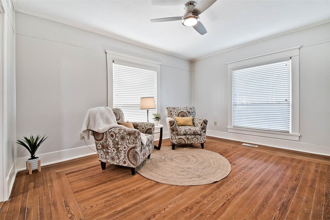 TJ Hollands - Residential