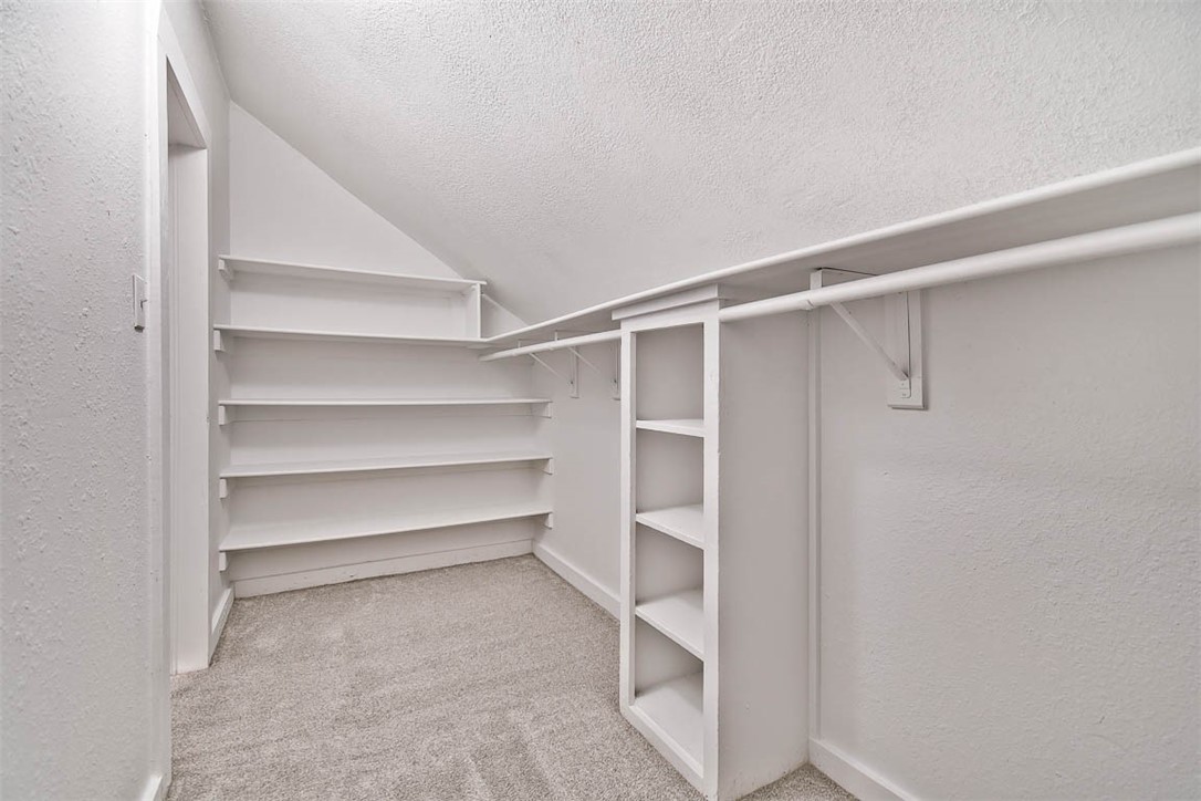 TJ Hollands - Residential