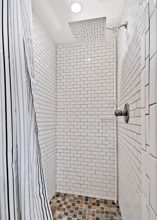 TJ Hollands - Residential