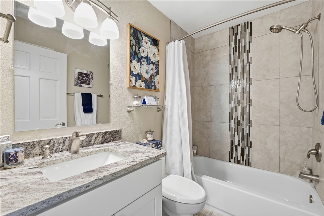 Unit 112 Holiday Island - Residential