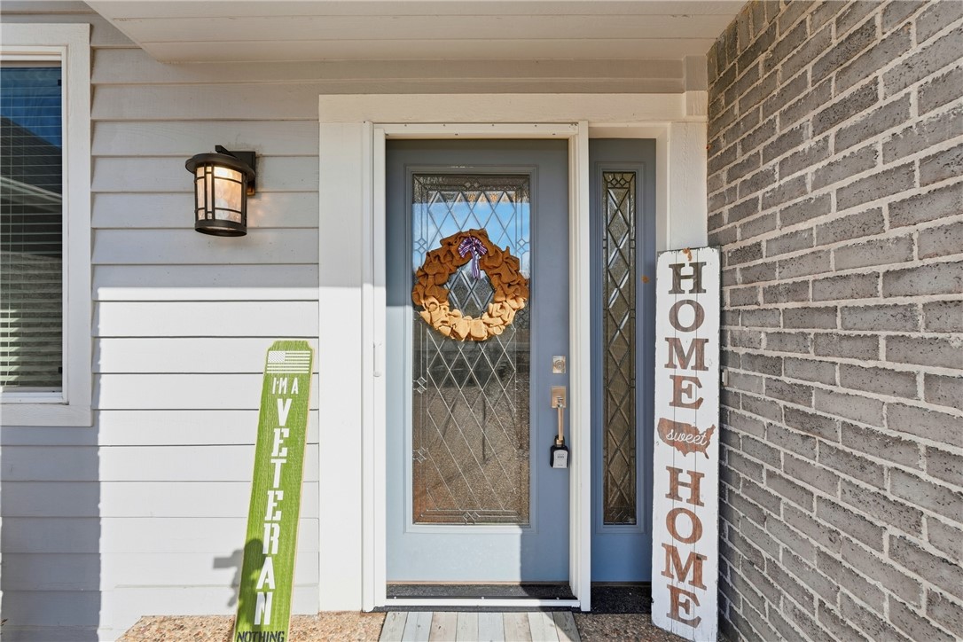 Unit 112 Holiday Island - Residential