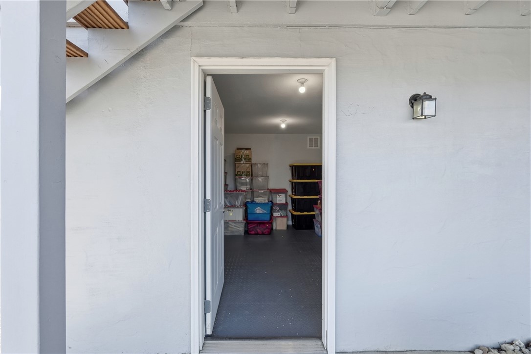 Unit 112 Holiday Island - Residential