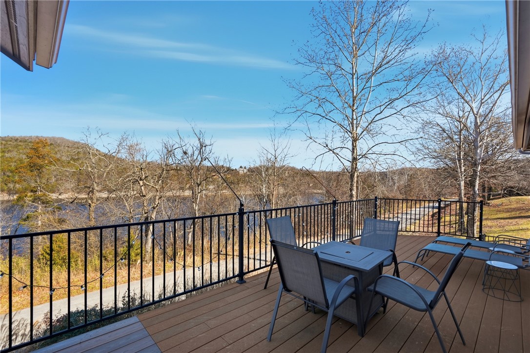 Unit 112 Holiday Island - Residential