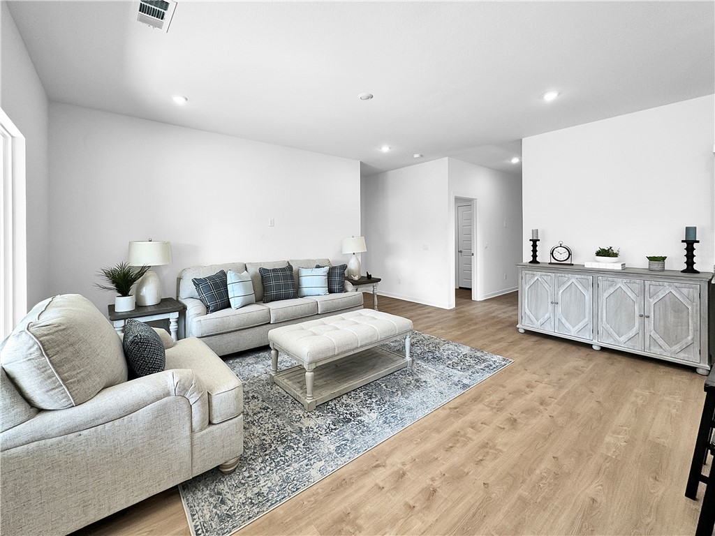 Selah Meadows - Residential