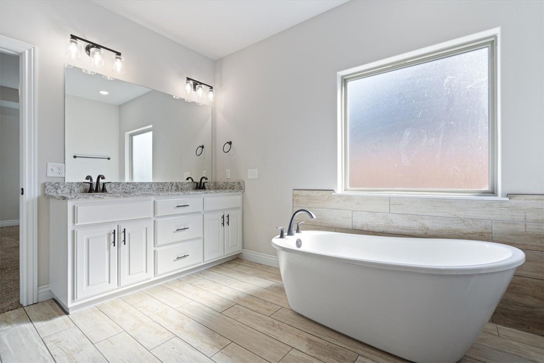 Rustic Flats Sub Gentry - Residential