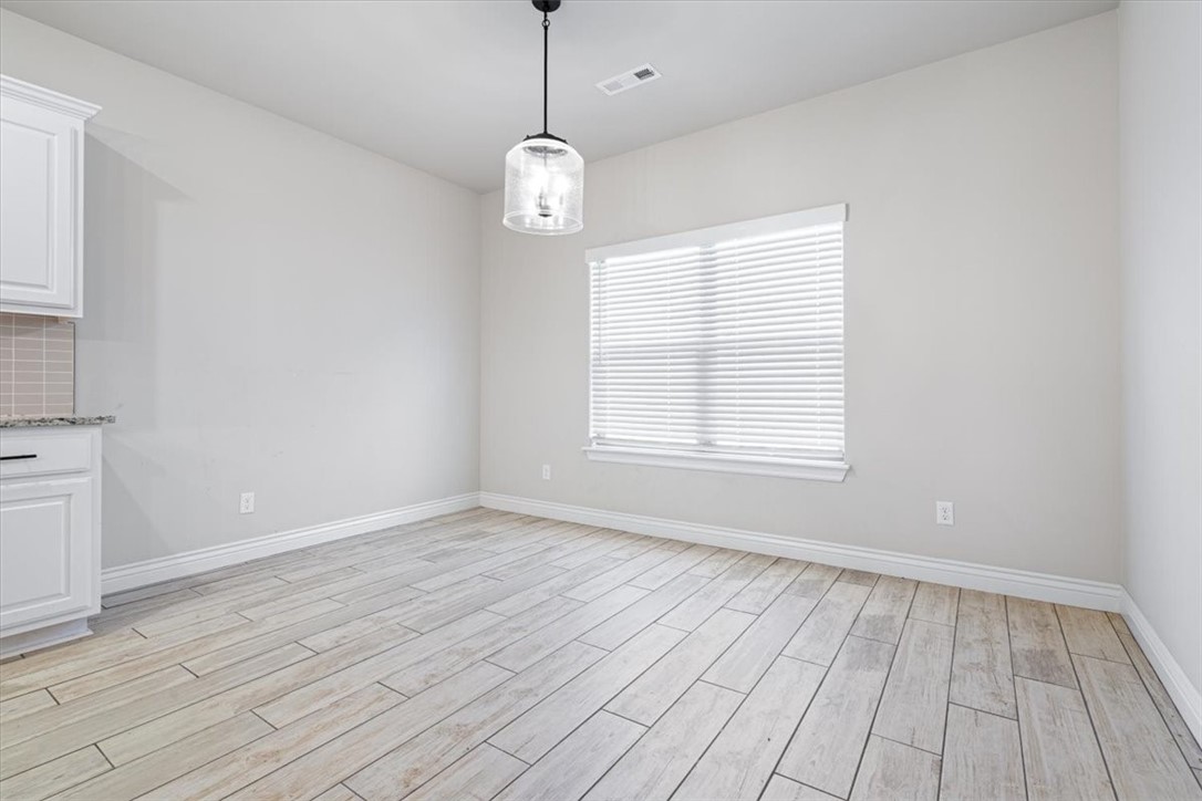 Rustic Flats Sub Gentry - Residential