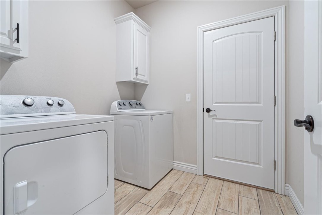 Rustic Flats Sub Gentry - Residential