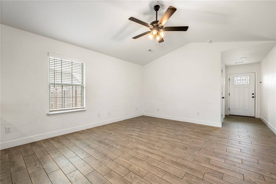 Grand Estates Ph 2 Gentry - Residential