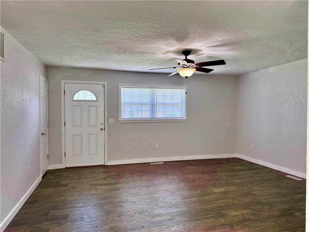 Leetown - Residential