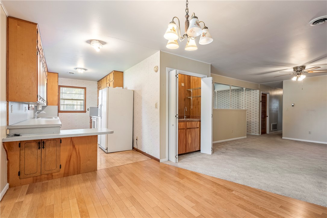 Rolling Hills Sub Bentonville - Residential