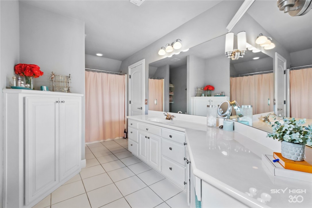 Shadow Valley - Residential