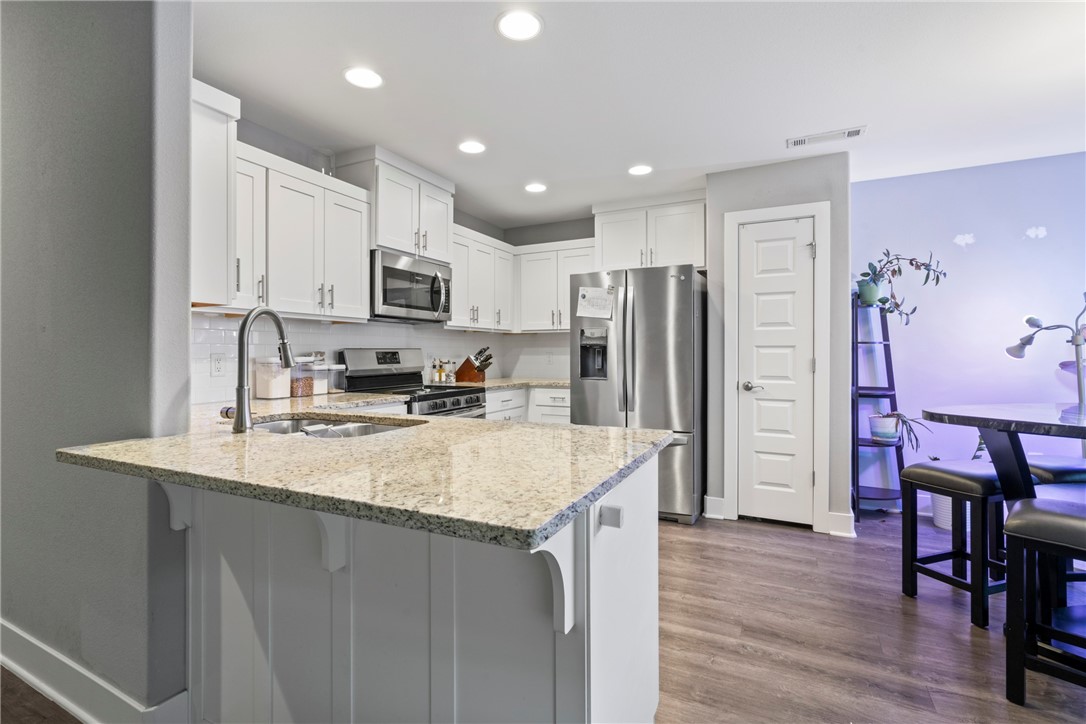 Goose Creek Village Ph Ii - Residential