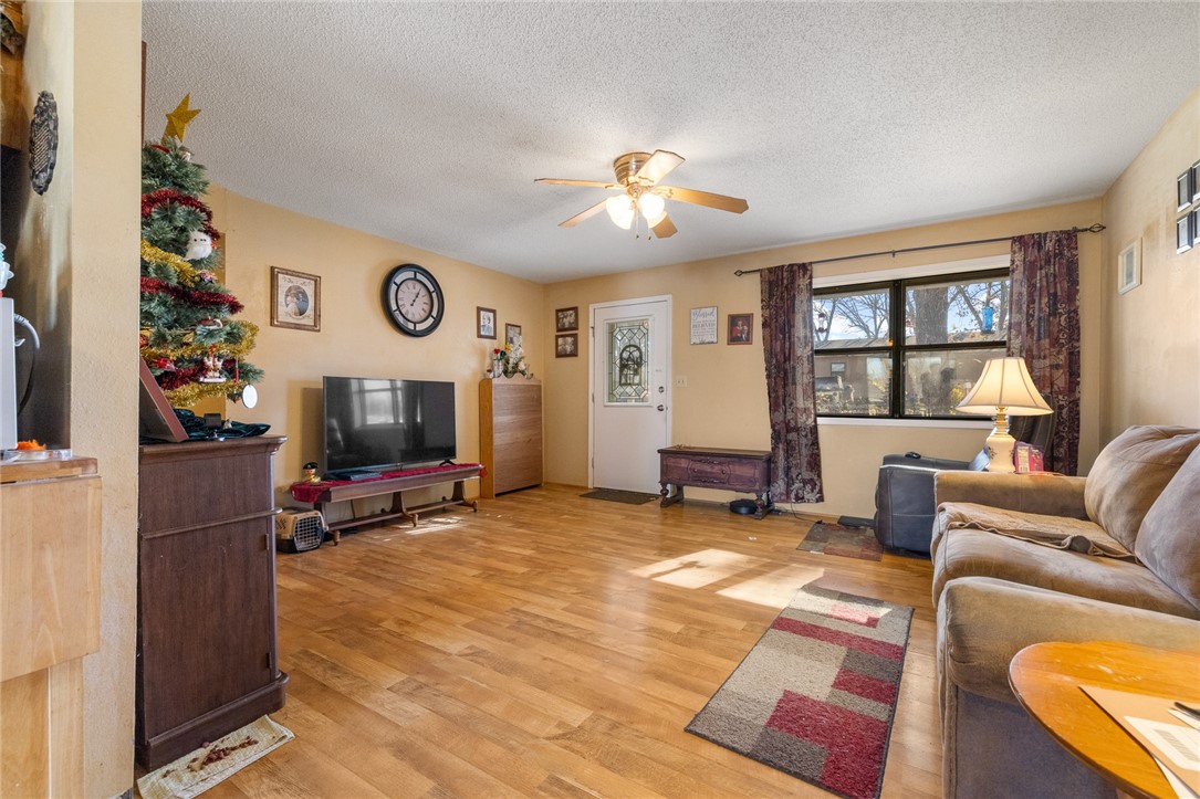 Prairie Oaks - Residential