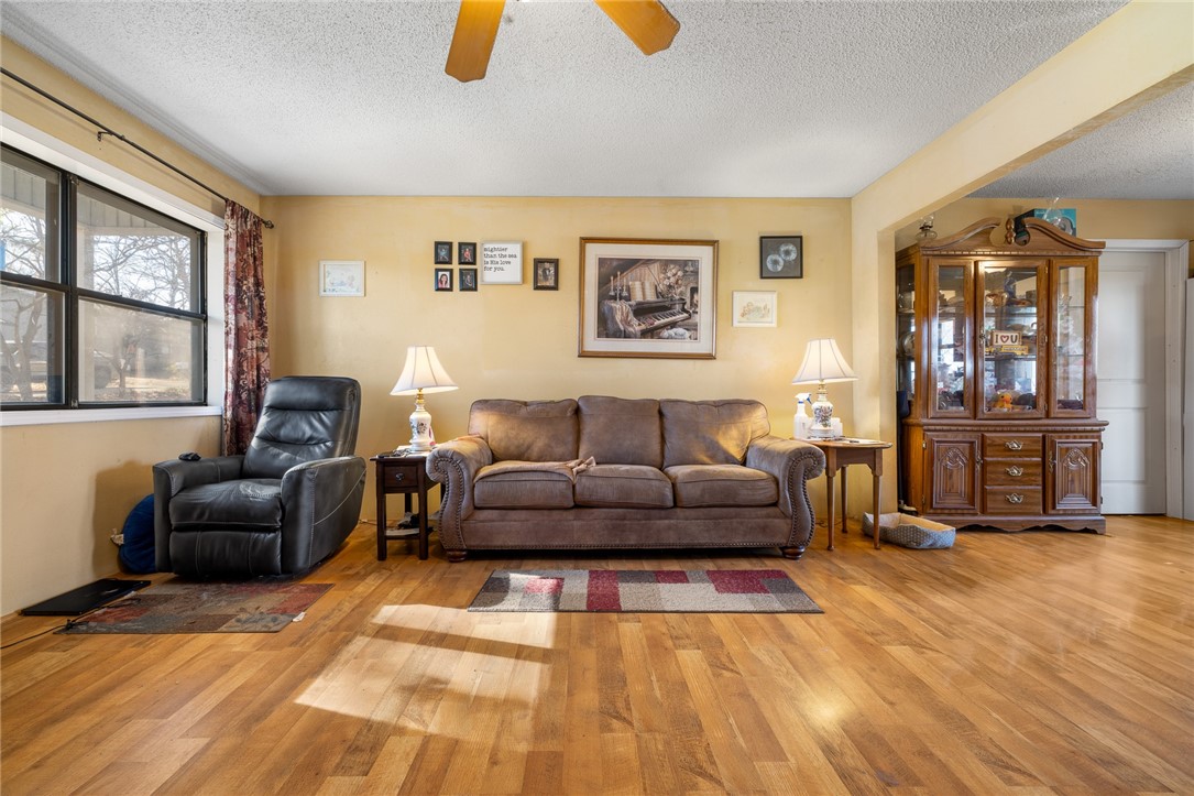 Prairie Oaks - Residential