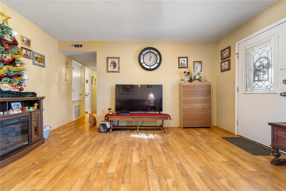 Prairie Oaks - Residential