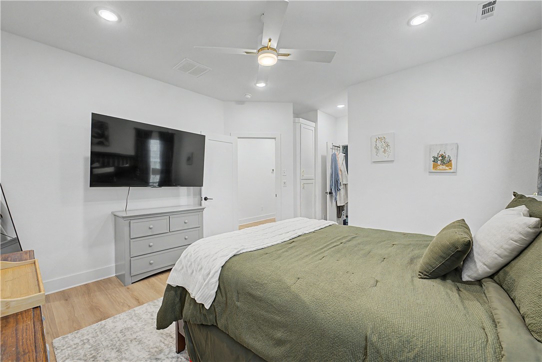 Jura Sub - Residential Lease