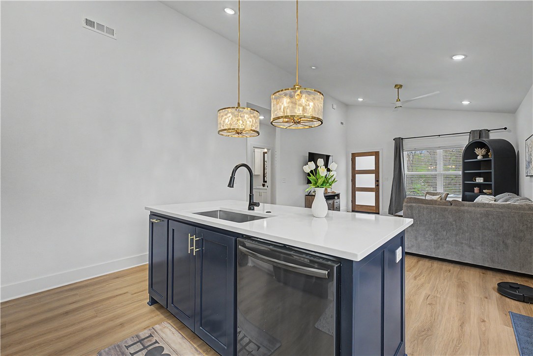 Jura Sub - Residential Lease