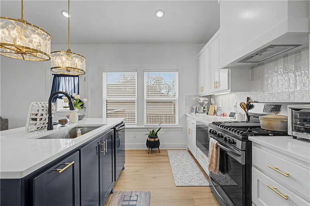 Jura Sub - Residential Lease