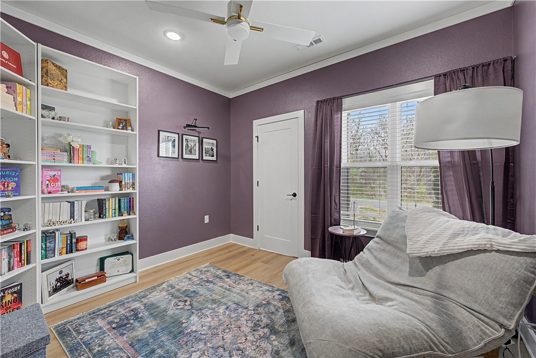 Jura Sub - Residential Lease