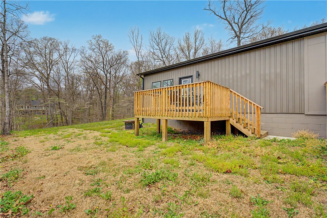 Jura Sub - Residential Lease