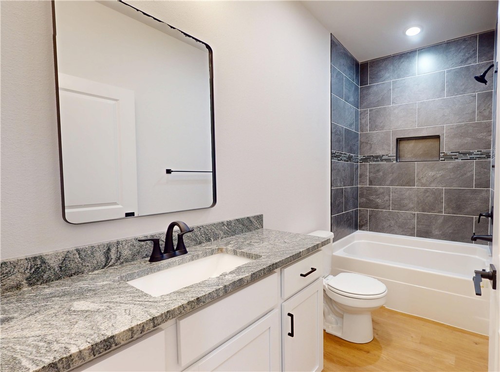 Cardigan Sub Bvv - Residential