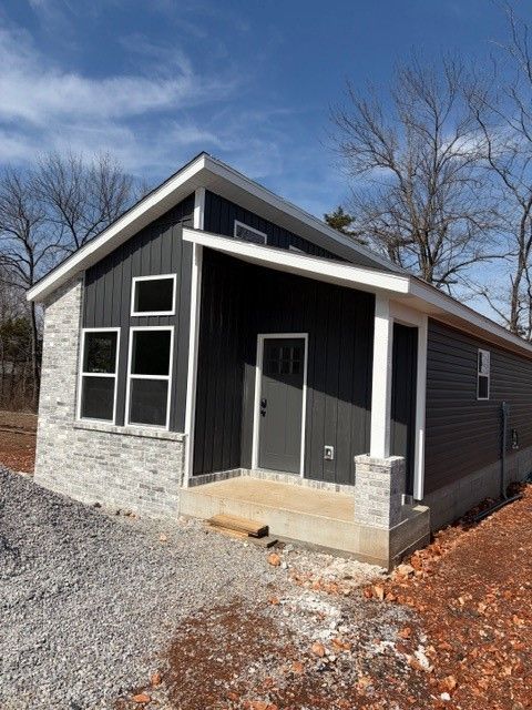 Photo of 15 Havenway Avenue, Pineville, MO 64856 (MLS # 1338086)