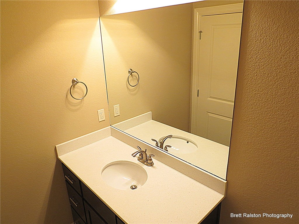 Shadow Valley - Residential Lease