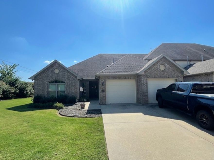Modern 3 bed, 2.5 bath townhouse in Shadow Valley! Features include quartz countertops, hardwood floors, a spacious 2-car garage, and a cozy gas fireplace in the family room. Fenced yard  with landscaping and lawn care provided. Includes social membership to Shadow Valley County Club with access to pool, fitness center, playground, Overlook Restaurant and more.**250 non-refundable pet deposit **