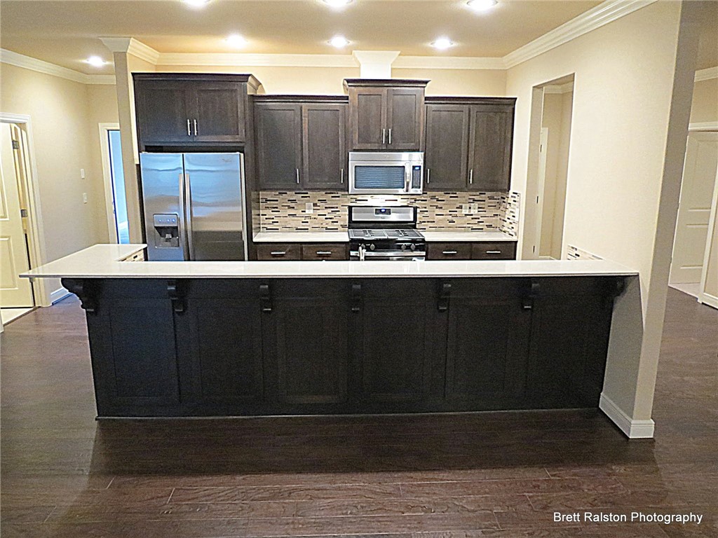Shadow Valley - Residential Lease