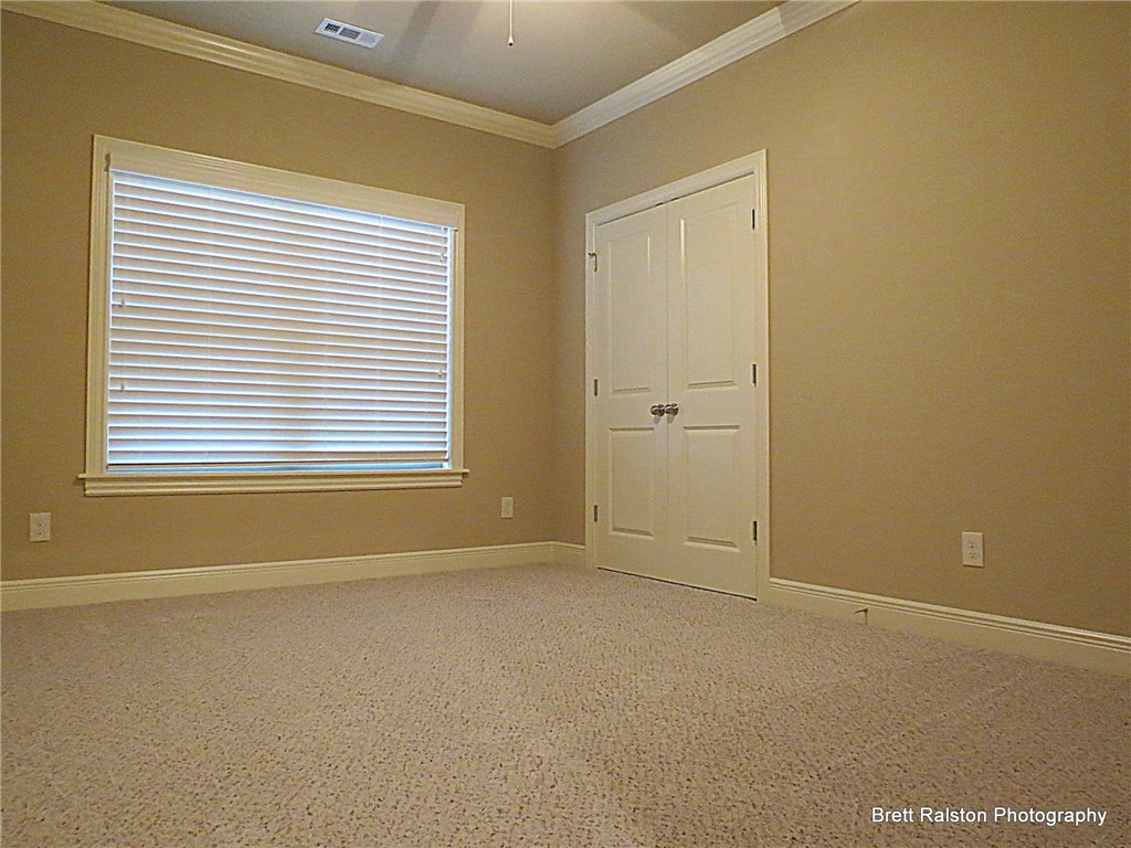 Shadow Valley - Residential Lease