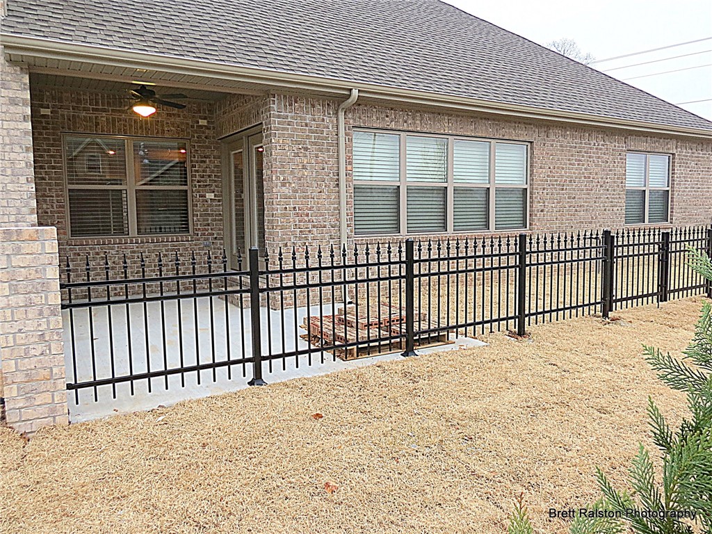 Shadow Valley - Residential Lease