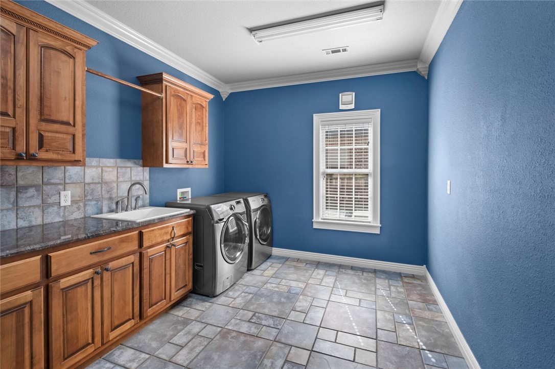 Kensington Ph 2 - Residential Lease