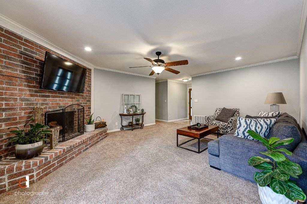 Oak Hill West - Residential