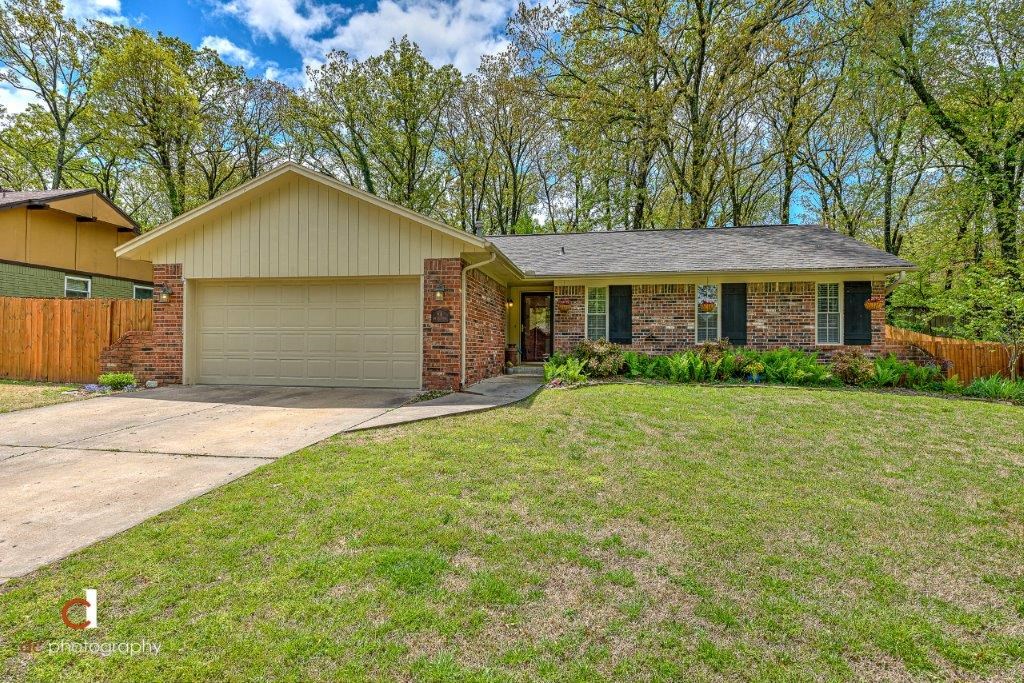 Oak Hill West - Residential